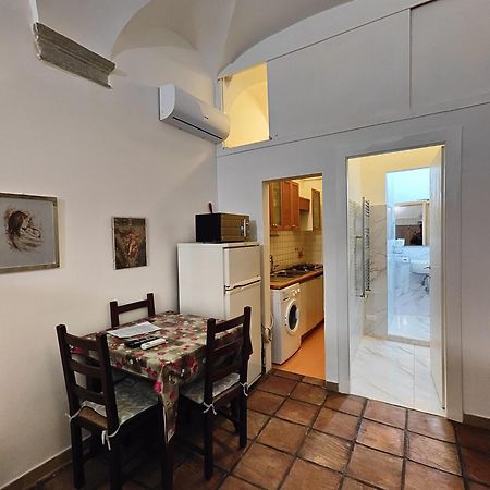 Navona & Castel Sant'Angelo Whole Holiday Apartment Da Pamino & Priscilla Рим Экстерьер фото